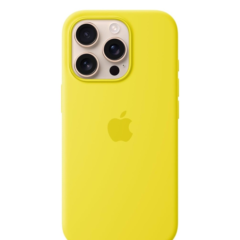 Apple iPhone 16 pro case in star fruit